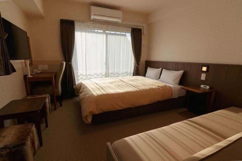 Hotel Quartz Shin-Osaka Buitenkant foto