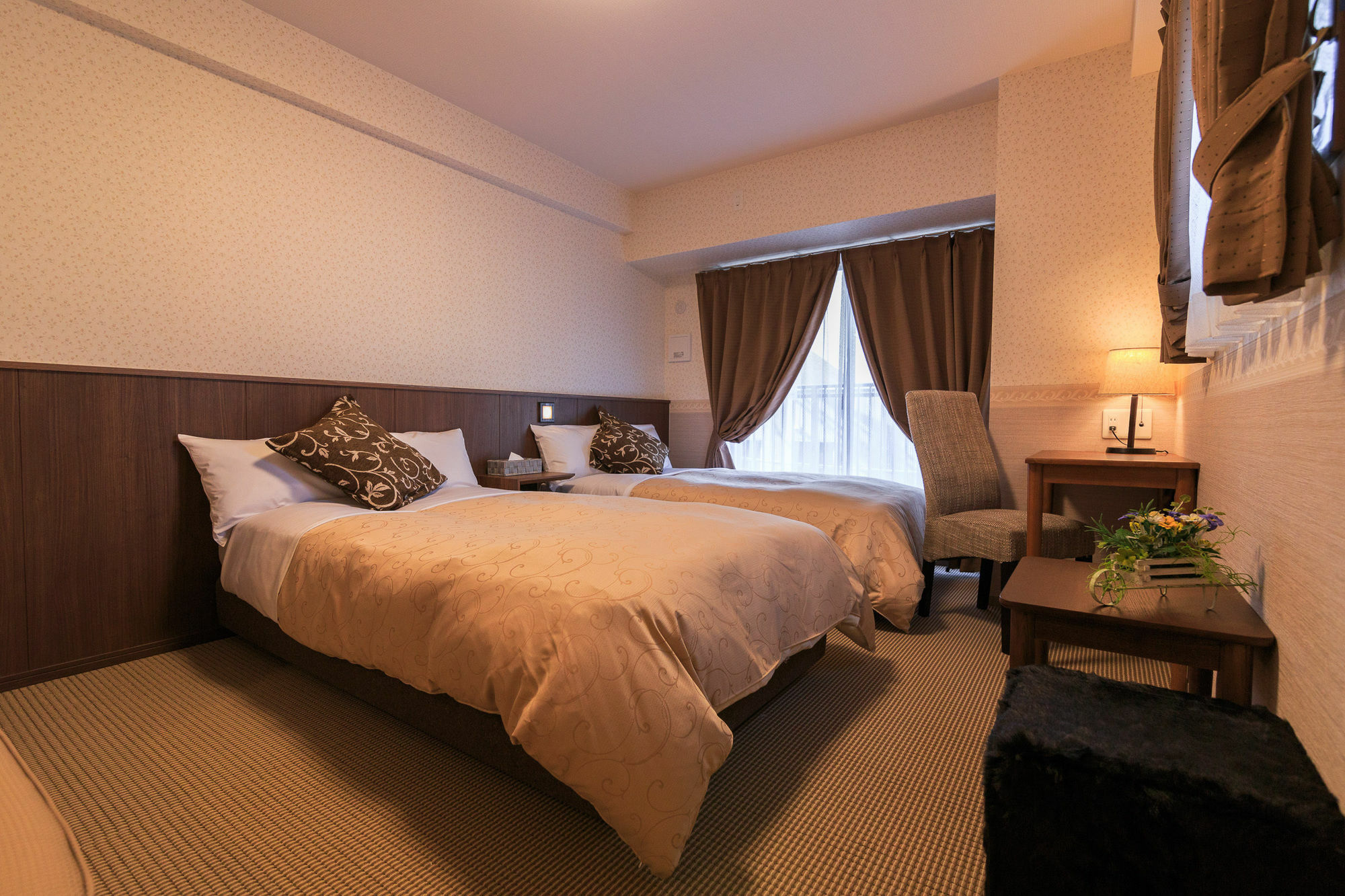 Hotel Quartz Shin-Osaka Buitenkant foto