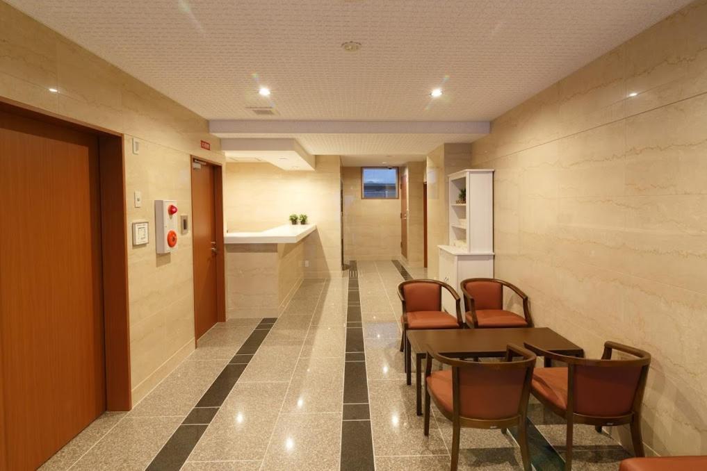 Hotel Quartz Shin-Osaka Kamer foto